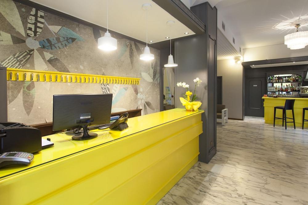 Hotel Roma Салсомаджоре Терме Екстериор снимка