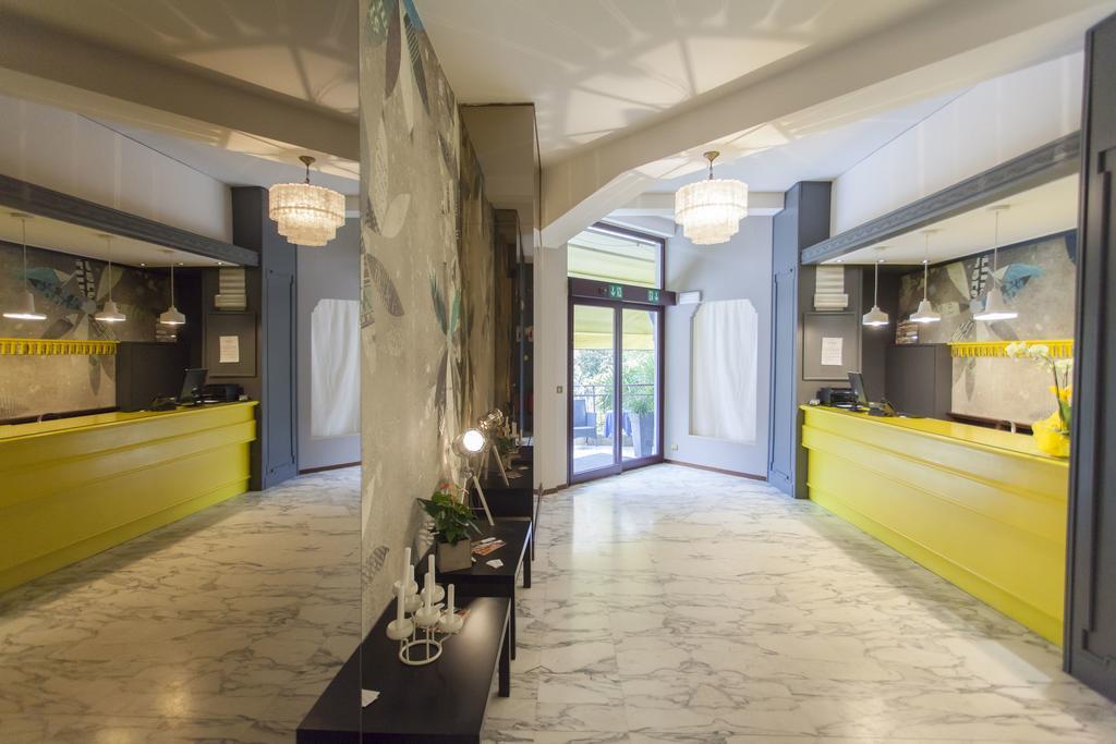 Hotel Roma Салсомаджоре Терме Екстериор снимка